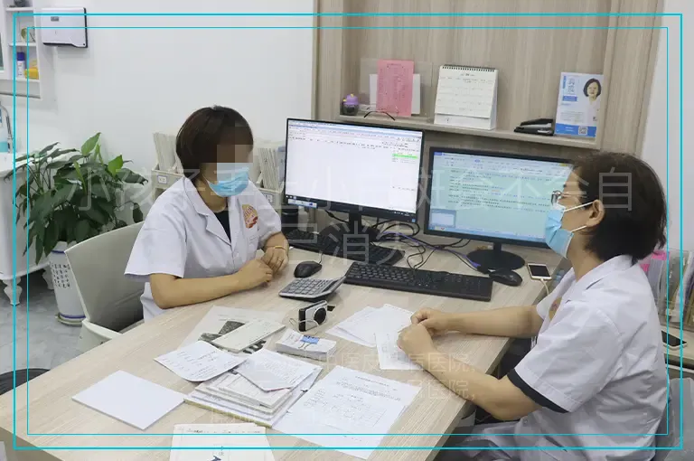 小孩子手上小白斑会不会自己消失