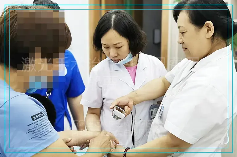 激光手术治疗白癜风费用一般要多少